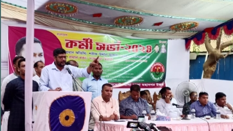 বক্তব্য রাখছেন যুবদলের ঢাকা মহানগর উত্তরের আহ্বায়ক শরিফ উদ্দিন জুয়েল।ছবি: খোলা কাগজ 