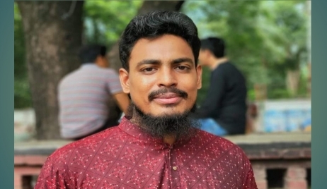 আখতার হোসেন। ছবি: খোলা কাগজ 