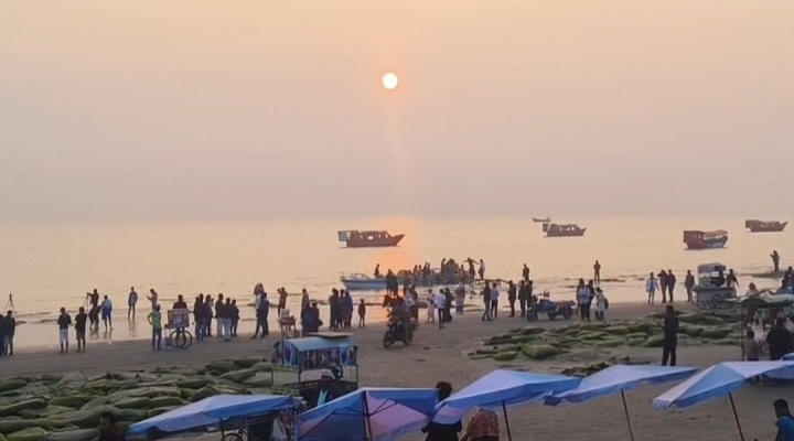 থার্টি ফার্স্ট নাইটে কুয়াকাটায় নেই আশানুরূপ পর্যটক