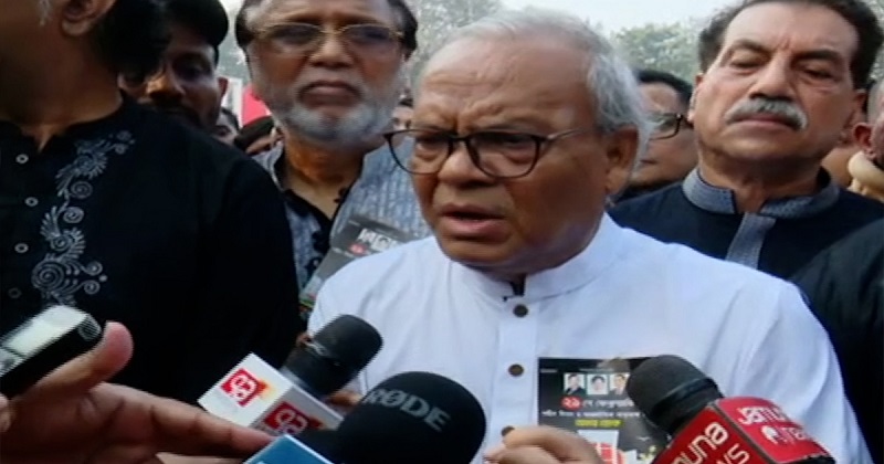 বিএনপির সিনিয়র যুগ্ম মহাসচিব রুহুল কবির রিজভী। 