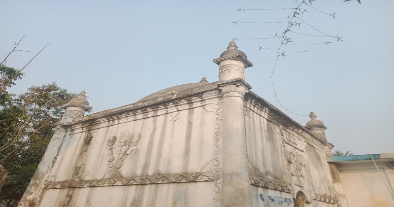 ছবি: খোলা কাগজ