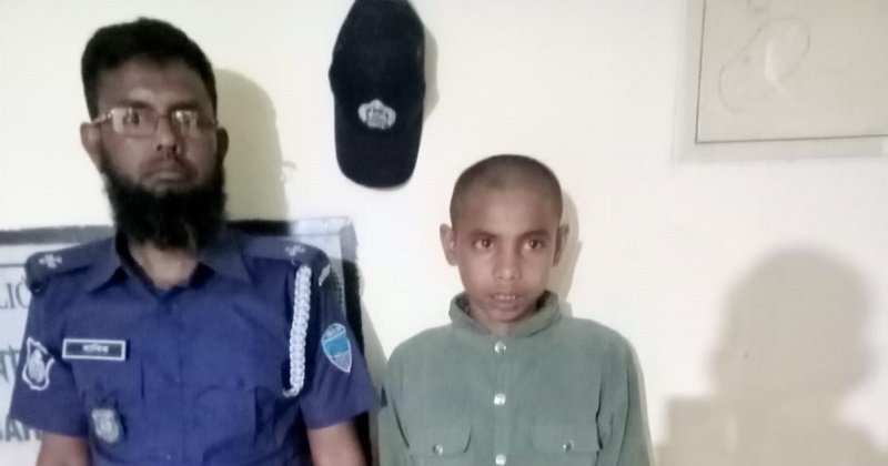 পুলিশ হেফাজতে অভিযুক্ত আবদিন মিয়া। ছবি: প্রতিনিধি