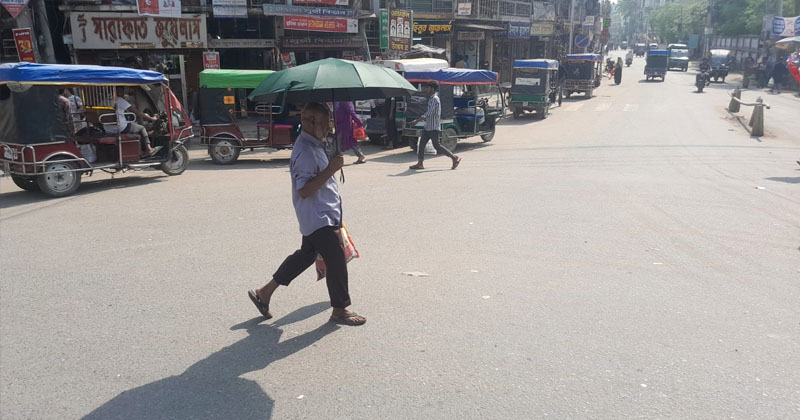 ছবি: খোলা কাগজ
