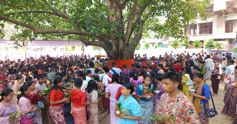 ছবি: খোলা কাগজ