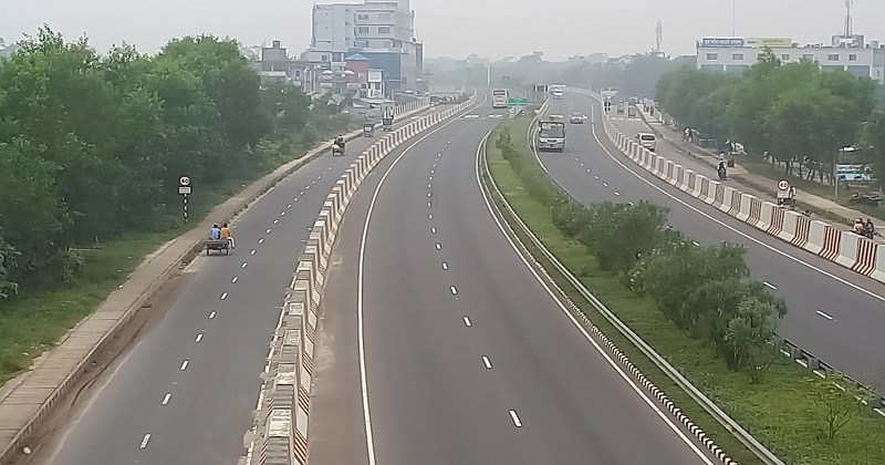 ছবি: খোলা কাগজ