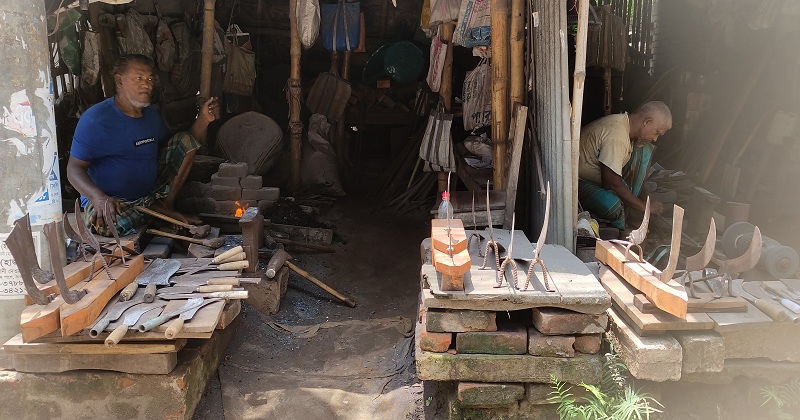 ছবি: খোলা কাগজ
