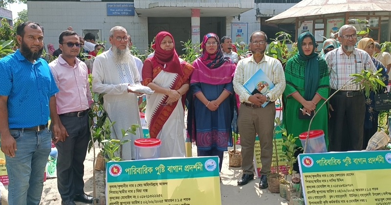 কৃষি প্রশিক্ষণ কেন্দ্রে অনুষ্ঠিত এ কর্মশালায় অংশগ্রহণ করেন স্থানীয় ৬১ জন প্রদর্শনী কৃষক।