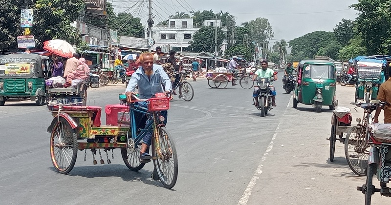 ছবি: খোলা কাগজ