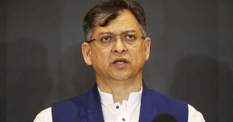 সালাহউদ্দিন আহমেদ।