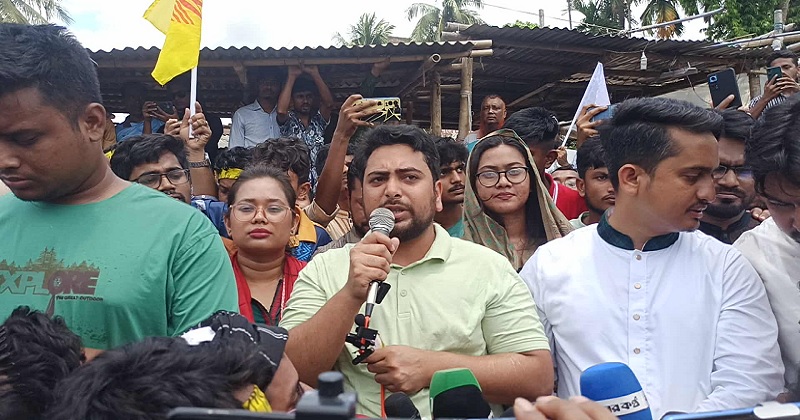 সীমান্ত হত্যা যেকোনো মূল্যে বন্ধ করবো: নাহিদ ইসলাম