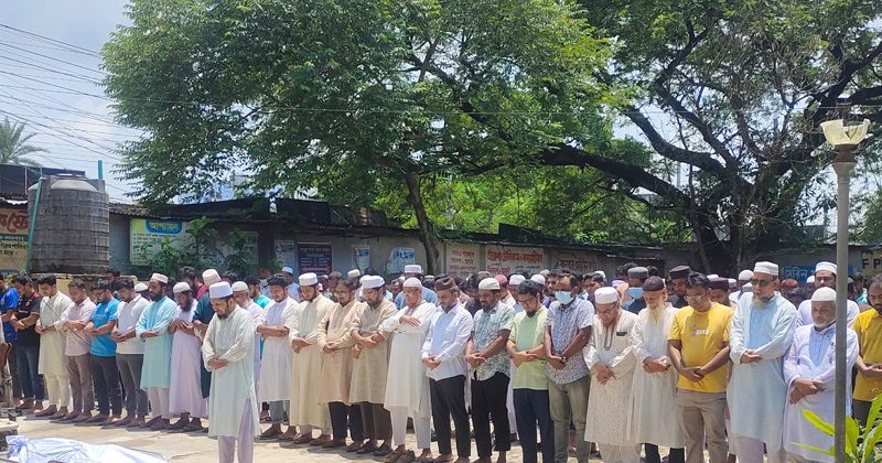 ইবি শিক্ষার্থী সাজিদের জানাজা। ছবি : প্রতিনিধি