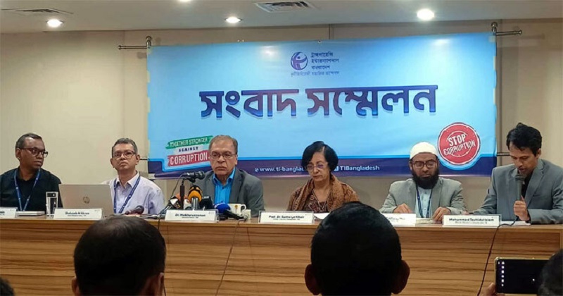 পুলিশের বিরুদ্ধে ৭৬১ মামলায় আসামি ১১৬৮ : টিআইবি