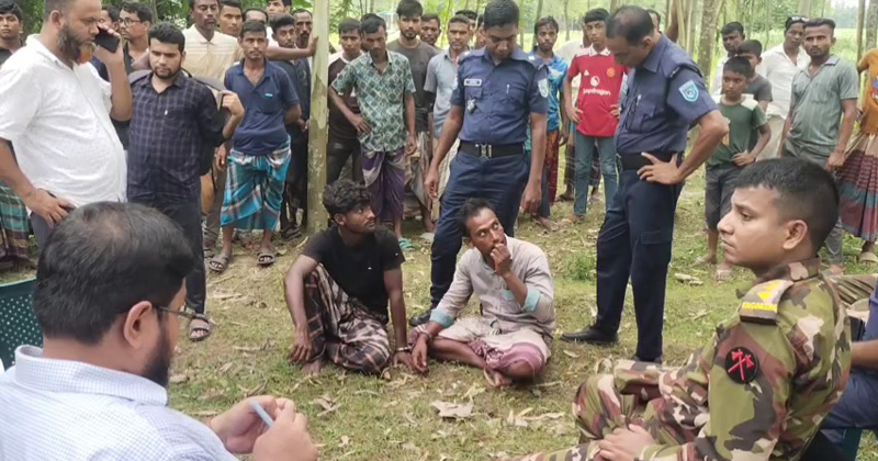 গোবিন্দগঞ্জে যৌথবাহিনীর অভিযানে ড্রেজার মালিকসহ আটক ৩