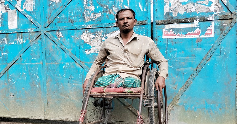 দুর্ঘটনায় পা হারিয়ে নূরে আলমের সংগ্রামী জীবন