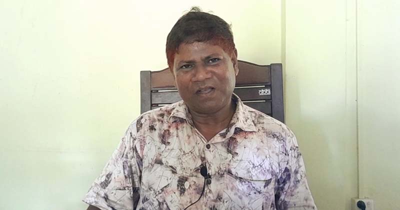 সরকারি বই বিক্রির অভিযোগে প্রধান শিক্ষক গ্রেফতার