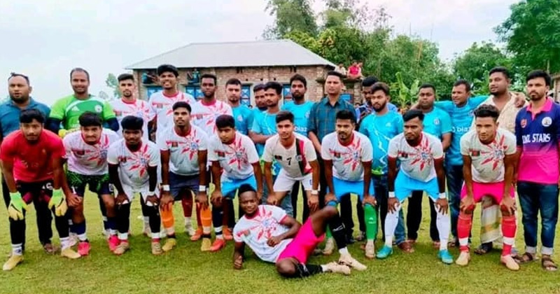 ছবি : খোলা কাগজ