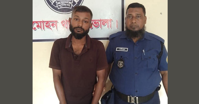 লালমোহনে যুব অধিকার পরিষদের যুগ্ম সম্পাদক গাঁজাসহ আটক