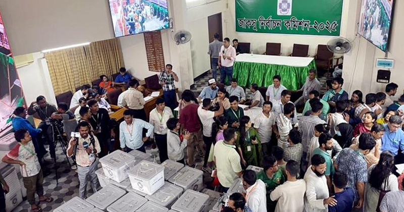 ভোটগ্রহণ শেষ হলেও শুরু হয়নি গণনা