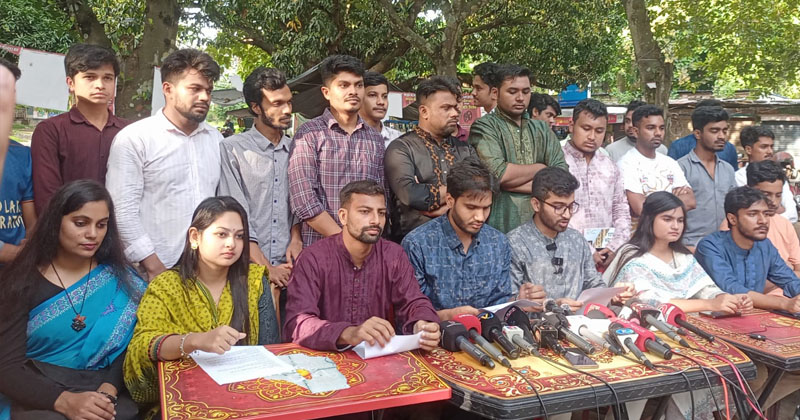 রাকসু নির্বাচনে ম্যানুয়ালি ভোট গণনার দাবি ছাত্রদলসহ ২ প্যানেলের 