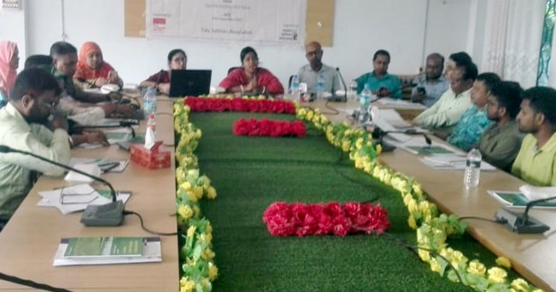 তালায় জেন্ডার ও জলবায়ু ন্যায্যতা বিষয়ক সংলাপ অনুষ্ঠিত