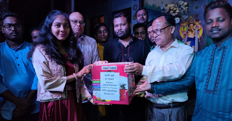 নীলফামারীর শিব মন্দিরে আরতি প্রতিযোগিতা