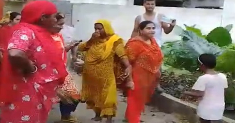 রাজশাহীতে চার পরিবারকে হয়রানির অভিযোগ