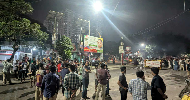 মধ্যরাতে ঢাবি ও ঢাকা কলেজের শিক্ষার্থীদের সংঘর্ষ