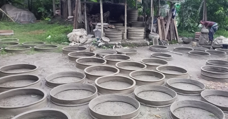 ছবি : খোলা কাগজ