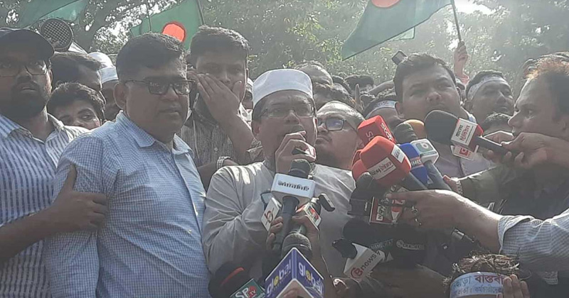 শিক্ষক-কর্মচারীদের আন্দোলন প্রত্যাহার, বুধবার ক্লাসে ফেরার ঘোষণা শিক্ষকদের