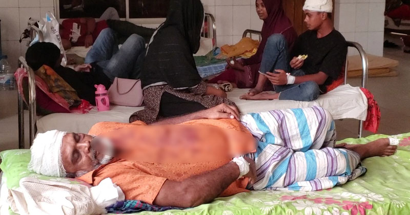 আহত আনোয়ার হাওলাদার