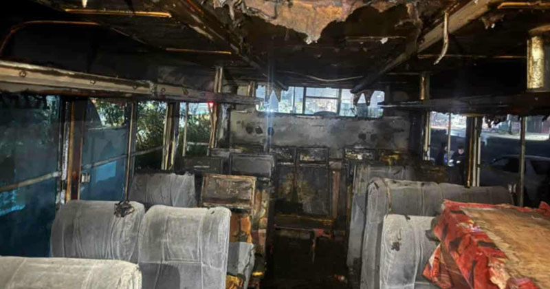 সাভারে পার্কিং করা বাসে আগুন