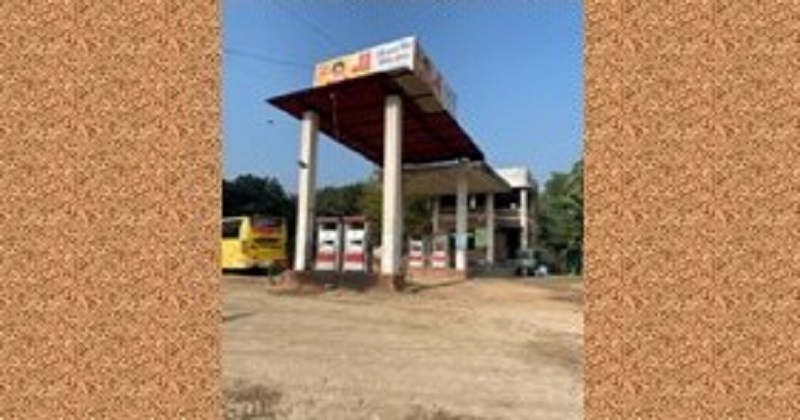 কাপাসিয়ার দীন ফিলিং স্টেশনে ভেজাল তেল বিক্রির অভিযোগ