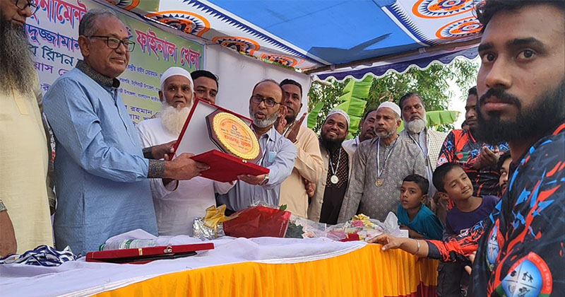 আড়িয়লে হাসিখুশি ক্লাব ফুটবল টুর্নামেন্টের ফাইনাল ম্যাচ অনুষ্ঠিত