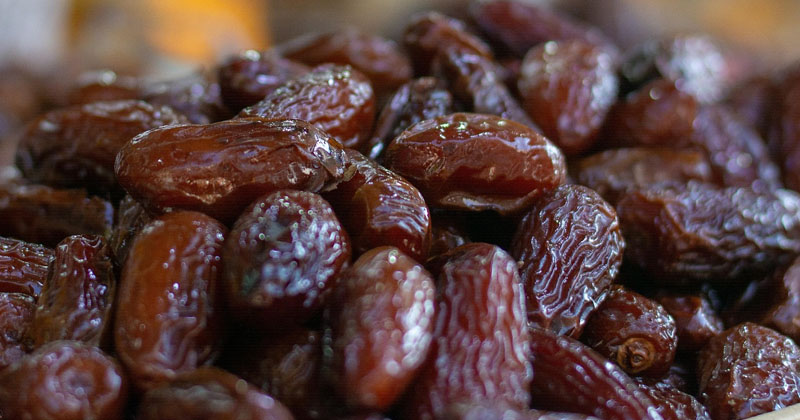শীতে খেজুর খাওয়ার ছয় উপকারিতা