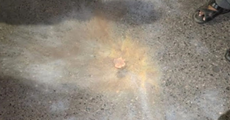 দুদকের সামনে ককটেল বিস্ফোরণ