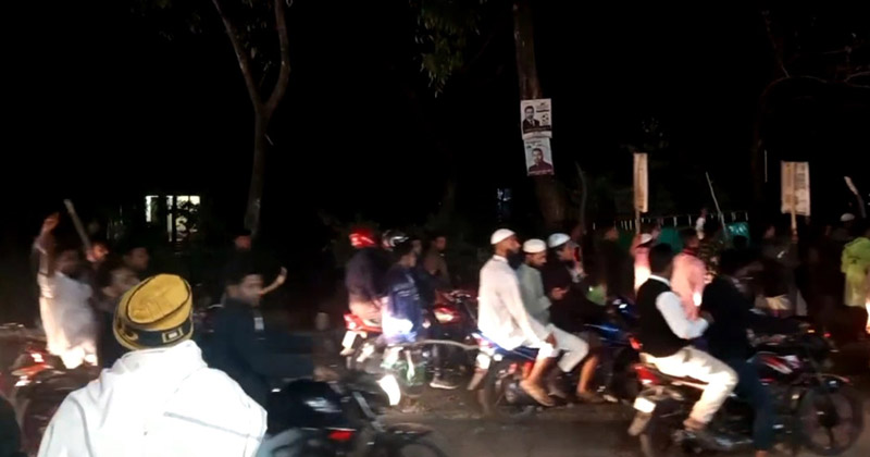 হান্নান মাসউদের মিছিল থেকে বিএনপি প্রার্থীর গাড়িতে হামলার অভিযোগ