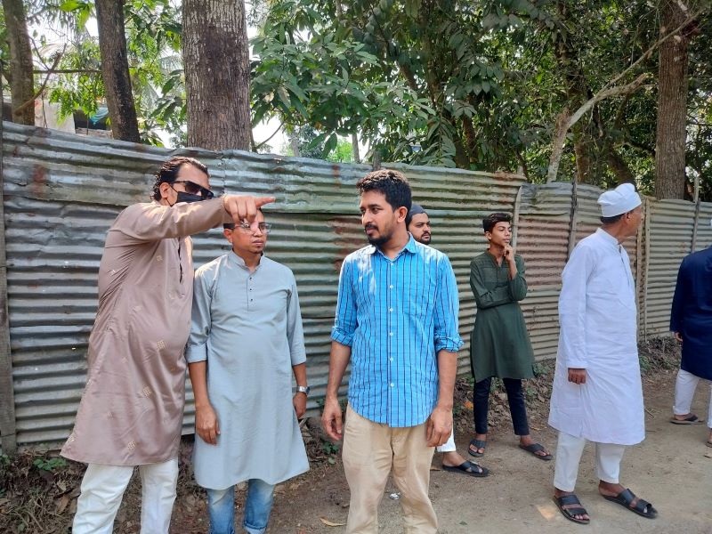 ছবি : খোলা কাগজ
