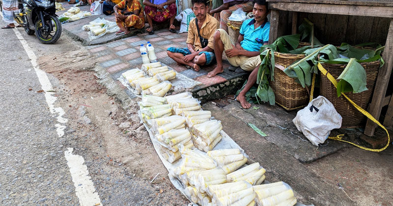 ছবি: খোলা কাগজ
