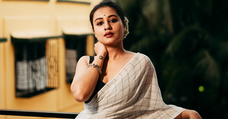 অভিনেত্রী স্বস্তিকা দত্ত