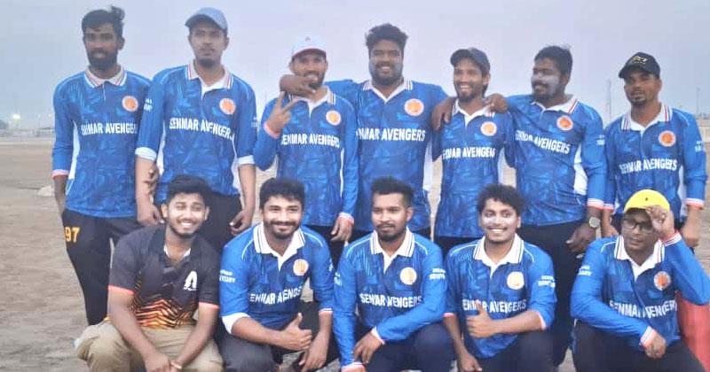 ছবি : খোলা কাগজ